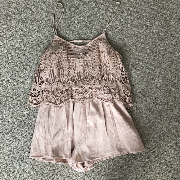 Romper - Picture 1 of 1